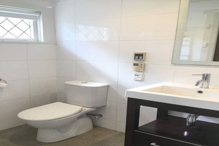 Photo of property in 120 Knights Road, Hutt Central, Lower Hutt, 5010