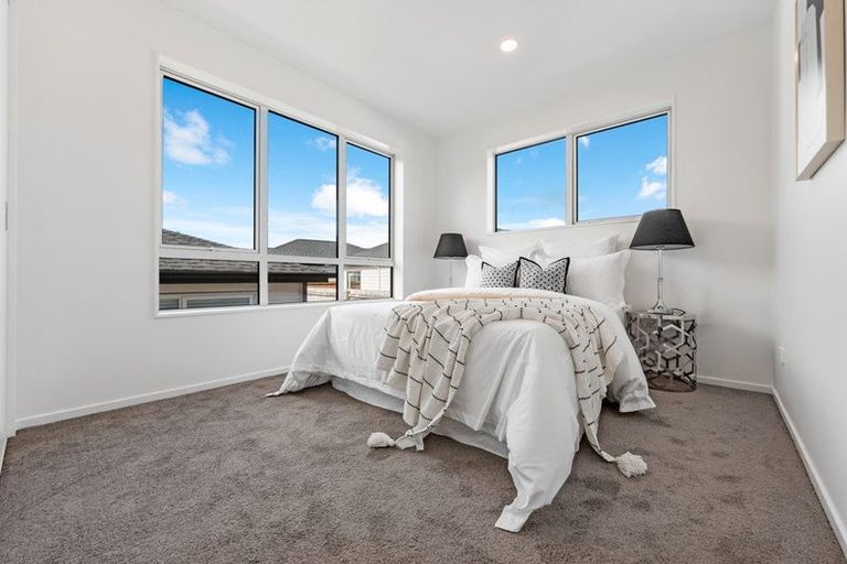 Photo of property in 6b Kaimai Avenue, Massey, 0614