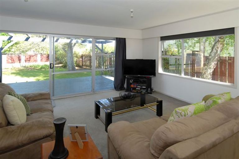 Photo of property in 4 Frost Place, Pukete, Hamilton, 3200