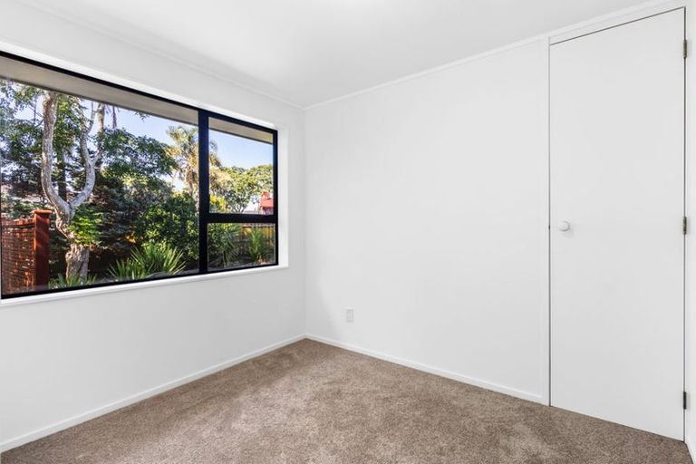 Photo of property in 183b Walter Strevens Drive, Conifer Grove, Takanini, 2112