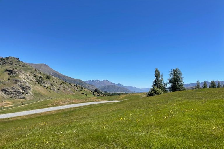 Photo of property in 7 Baird Lane, Lake Hayes, Queenstown, 9371