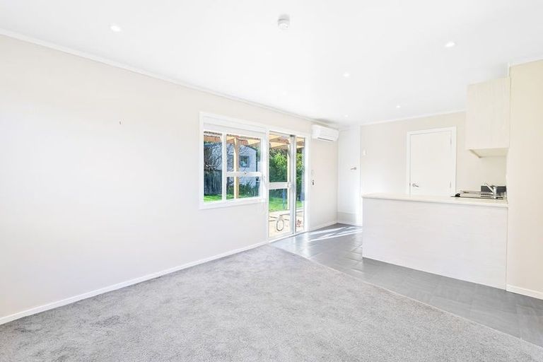 Photo of property in 20 Norman Road, Titirangi, Auckland, 0604