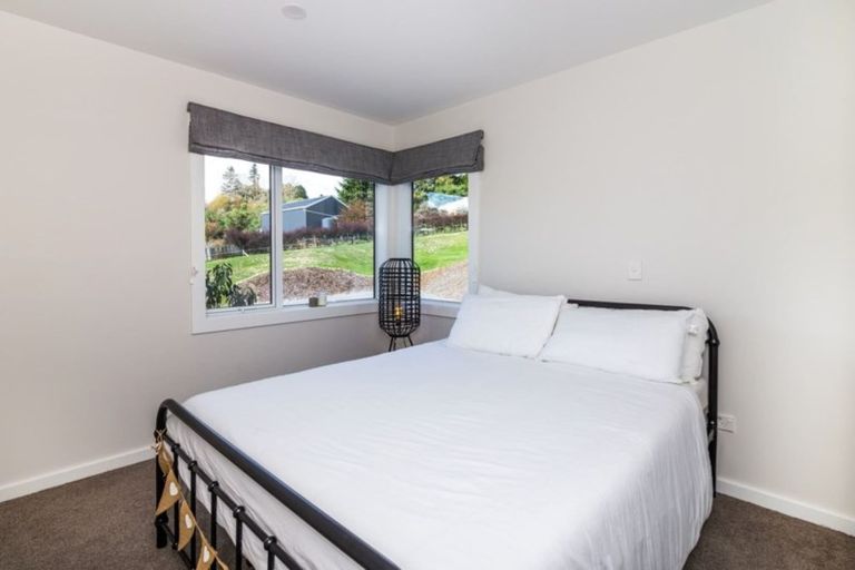 Photo of property in 65 Dalmore Way, Acacia Bay, Taupo, 3385
