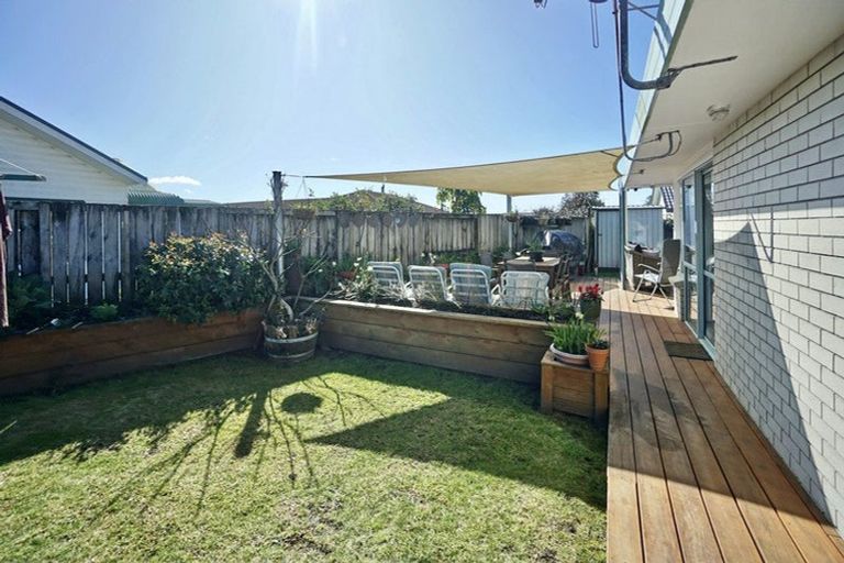 Photo of property in 48 Fairview Place, Te Puke, 3119