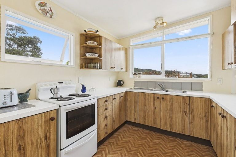 Photo of property in 21a David Crescent, Karori, Wellington, 6012