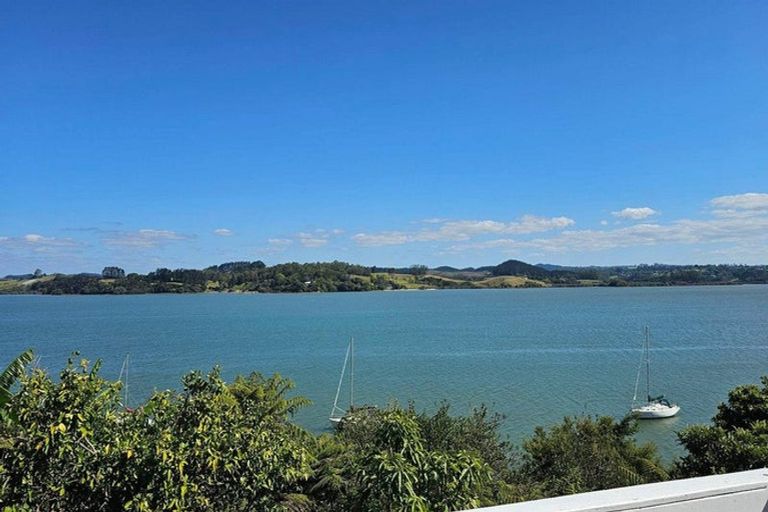 Photo of property in 46 Rangitane Loop Road, Kerikeri, 0294