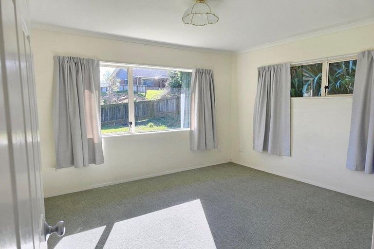 Photo of property in 261 Maungaraki Road, Maungaraki, Lower Hutt, 5010