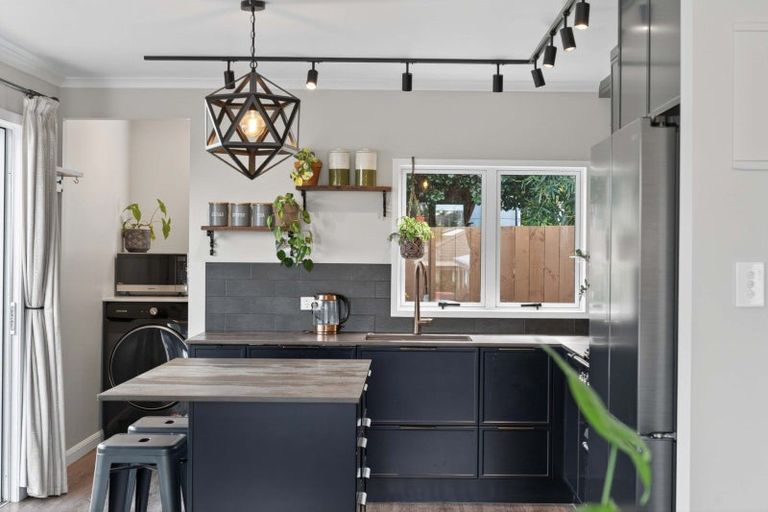 Photo of property in 3 Yatton Street, Greerton, Tauranga, 3112