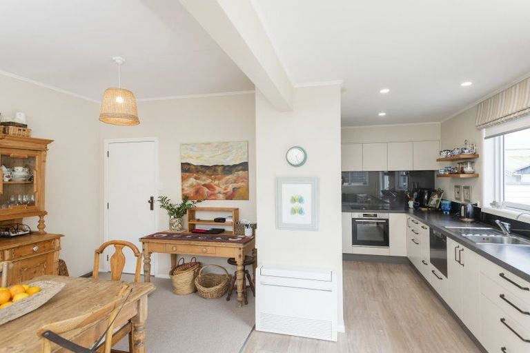 Photo of property in 206 Whitaker Street, Whataupoko, Gisborne, 4010