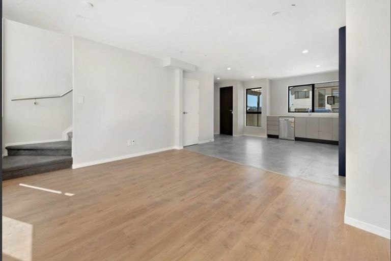 Photo of property in 40 Kaimanawa Road, Karaka, Papakura, 2113