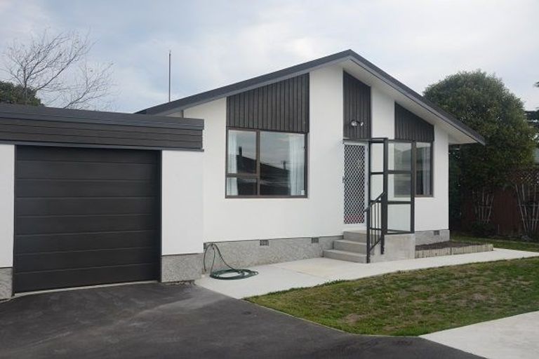 Photo of property in 16a Ottawa Road, Wainoni, Christchurch, 8061