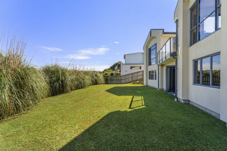 Photo of property in 26 Port Lane, Whitby, Porirua, 5024
