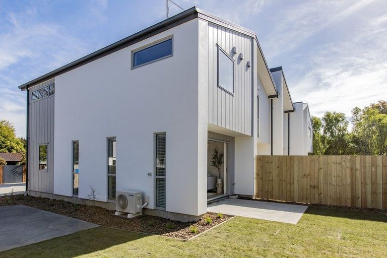 Photo of property in 1/189 England Street, Linwood, Christchurch, 8011