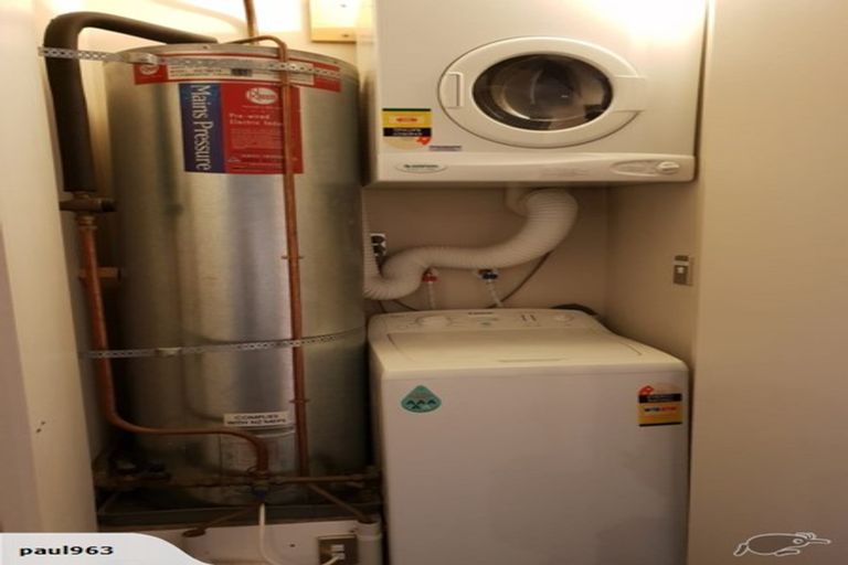 Photo of property in Vespa Apartments, 407/20 Hanson Street, Mount Cook, Wellington, 6021