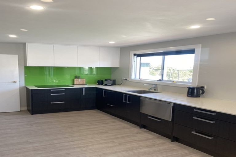 Photo of property in 74 Trewavas Street, Motueka, 7120