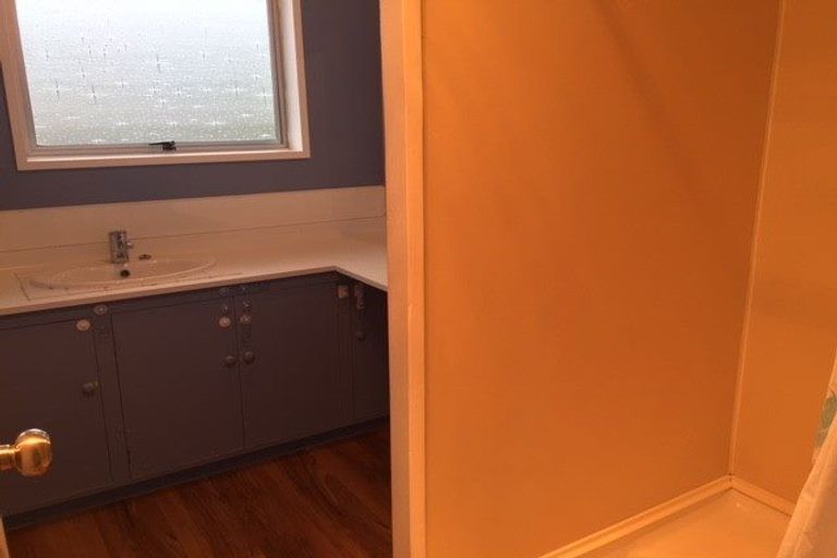 Photo of property in 2 Collingwood Place, Rangiora, 7400