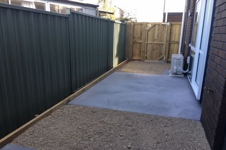 Photo of property in 1/7 Burrows Place, Ilam, Christchurch, 8041