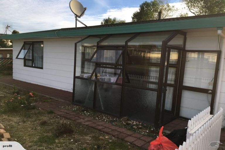 Photo of property in 180 Mangorei Road, Merrilands, New Plymouth, 4312