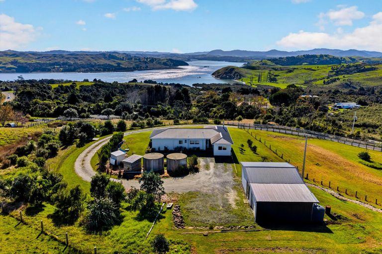 Photo of property in 143 Rangiora Road, Kaiwaka, 0573