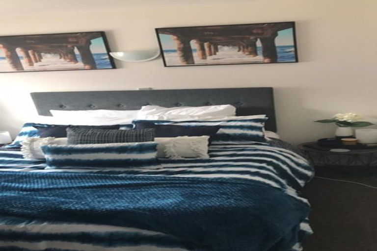 Photo of property in 5/3 The Avenue, Albany, Auckland, 0632