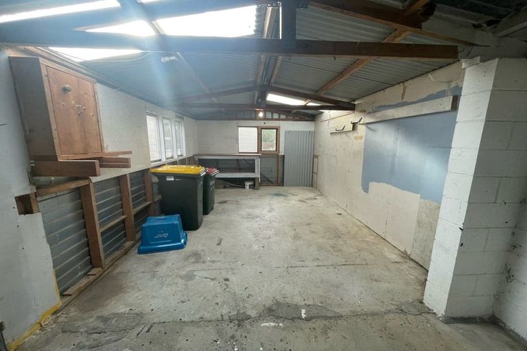 Photo of property in 215 Parklands Avenue, Bell Block, New Plymouth, 4312