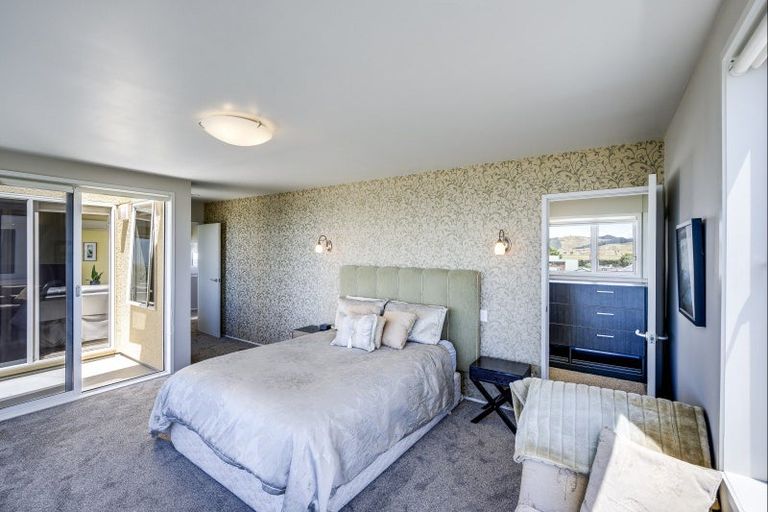 Photo of property in 17 Ferguson Street, Bay View, Napier, 4104