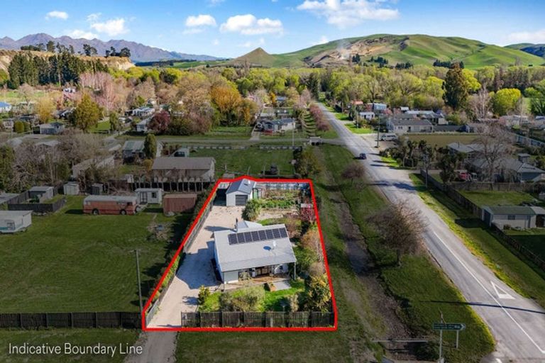 Photo of property in 40 Lyndon Street, Waiau, 7332