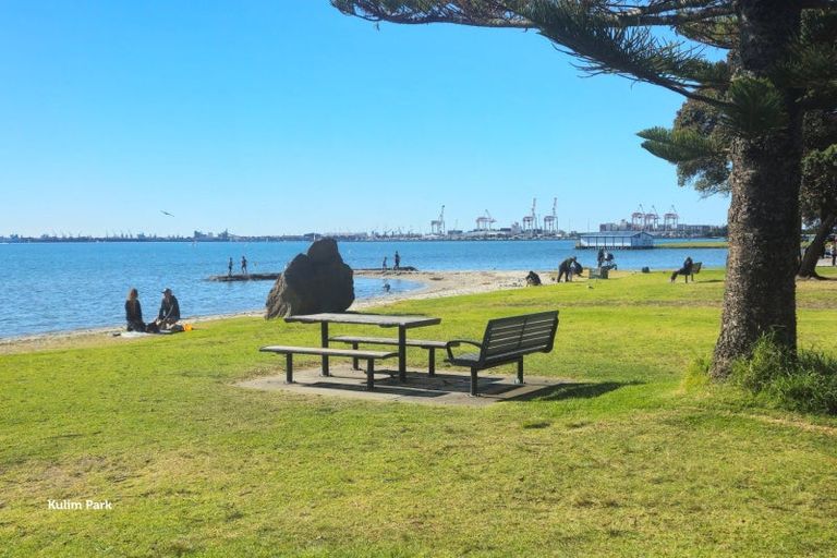 Photo of property in 62 Kulim Avenue, Otumoetai, Tauranga, 3110