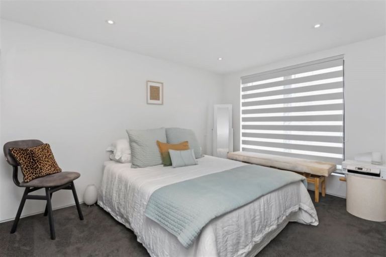 Photo of property in 26a Peterborough Street, Christchurch Central, Christchurch, 8013