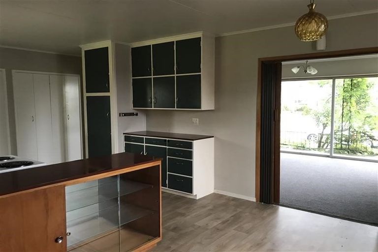Photo of property in 13 James Cook Street, Havelock North, 4130