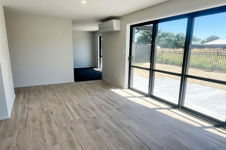 Photo of property in 21 Storr Close, Halswell, Christchurch, 8025