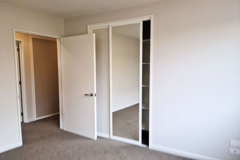 Photo of property in 10 Lussa Close, Broomfield, Christchurch, 8042