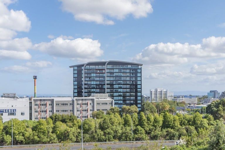 Photo of property in 1306/8 Lakewood Court, Manukau, Auckland, 2104