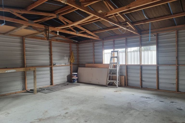 Photo of property in 10 Laura Kent Place, Woolston, Christchurch, 8023