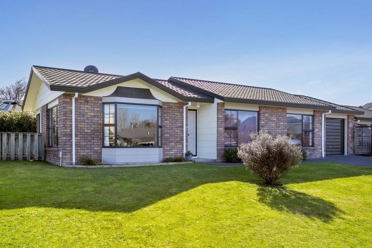 Photo of property in 1/2 Sinton Row, Nukuhau, Taupo, 3330