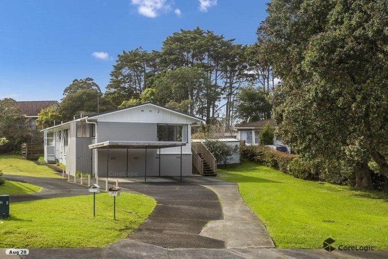Photo of property in 2/20 Gladys Avenue, Glenfield, Auckland, 0629