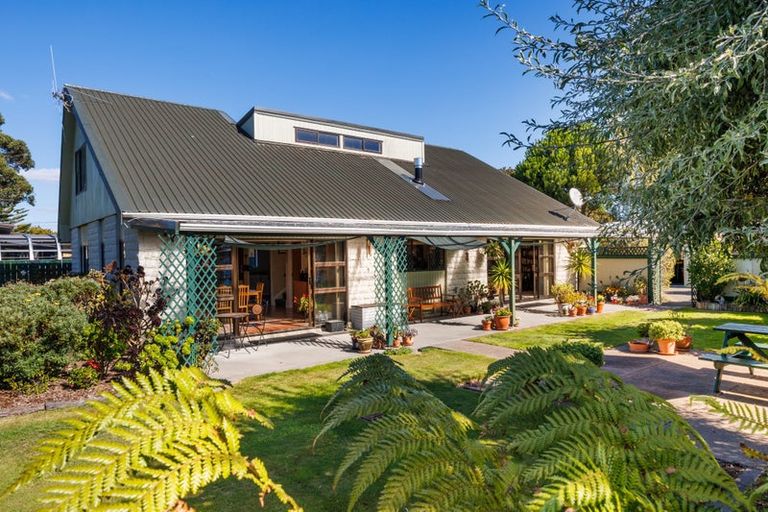 Photo of property in 372 Kimbolton Road, Feilding, 4702