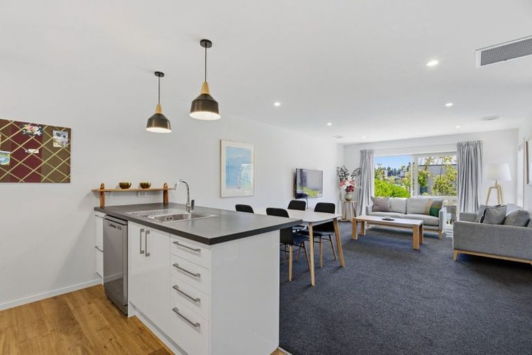 Photo of property in 43 Glen Dene Crescent, Wanaka, 9305