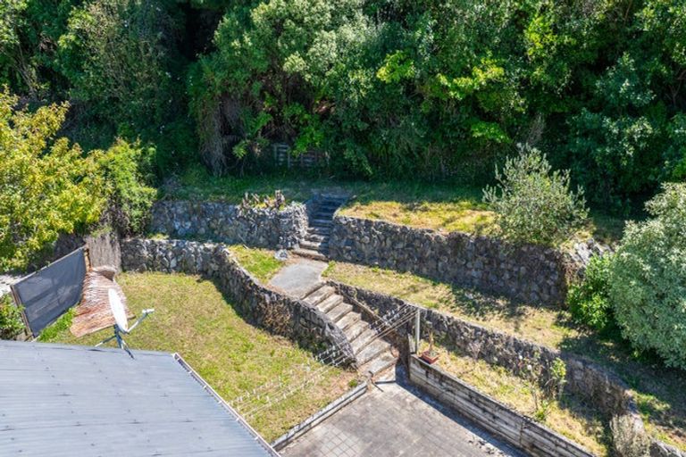 Photo of property in 67 Omapere Street, Whitby, Porirua, 5024