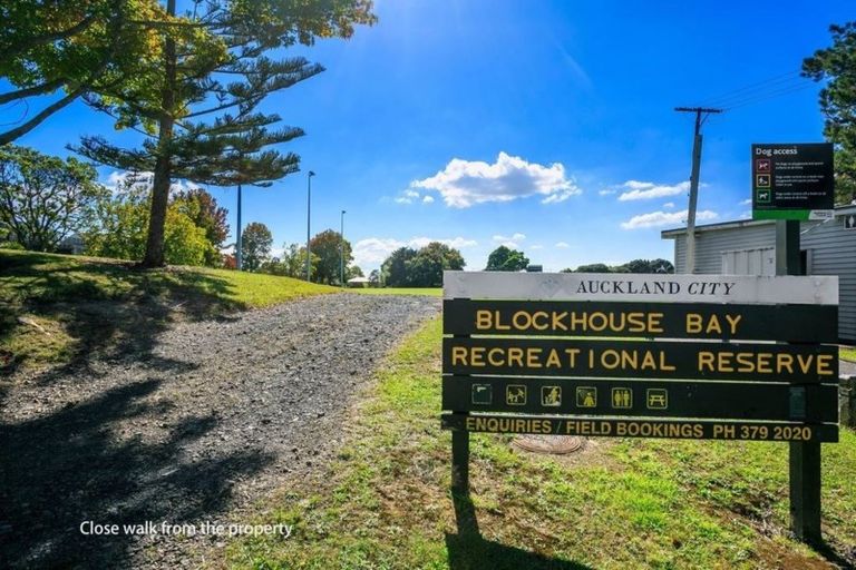 Photo of property in 22 Windermere Crescent, Blockhouse Bay, Auckland, 0600