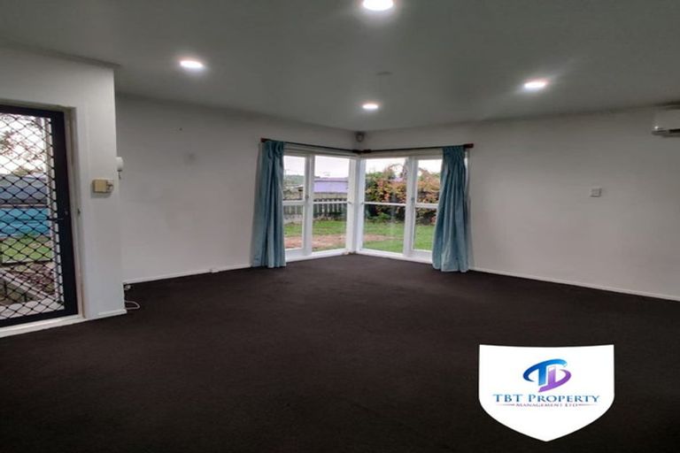 Photo of property in 45 Cargill Street, Papakura, 2110