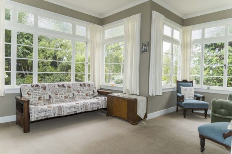 Photo of property in 30 Victoria Avenue, Dannevirke, 4930