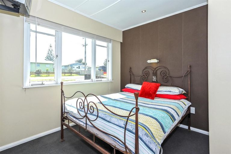 Photo of property in 346 Pukehina Parade, Pukehina, 3189