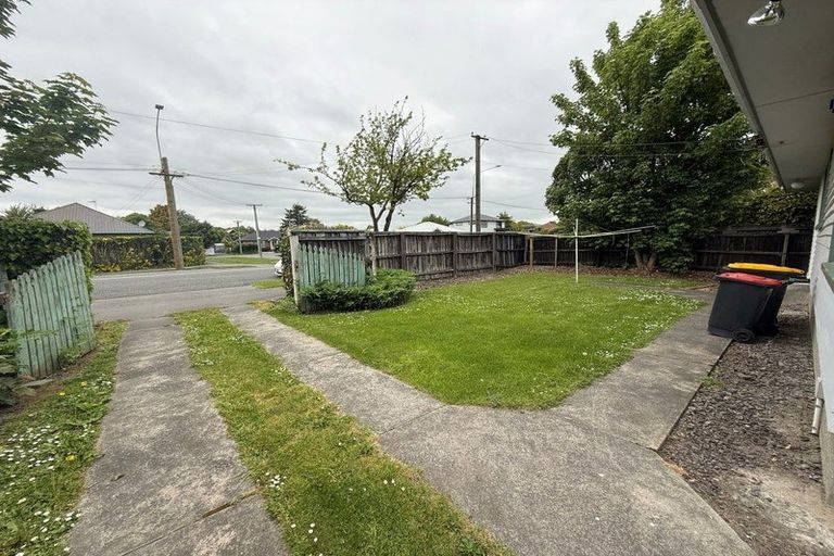 Photo of property in 233 Greers Road, Bryndwr, Christchurch, 8053