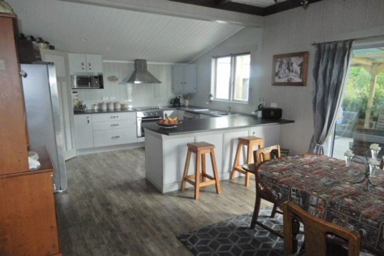 Photo of property in 2 Porritt Place, Putaruru, 3411