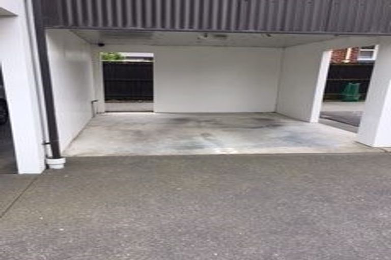 Photo of property in 43 Grafton Street, Waltham, Christchurch, 8011