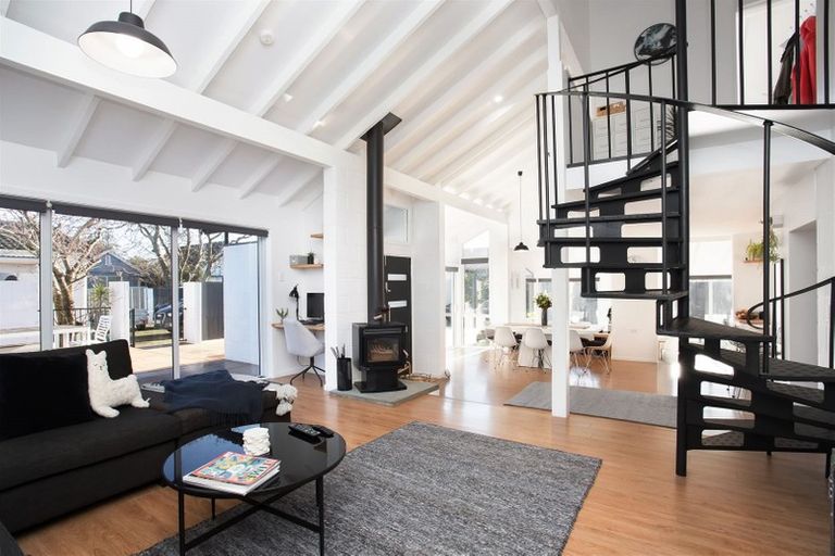 Photo of property in 10a Fovant Street, Russley, Christchurch, 8042