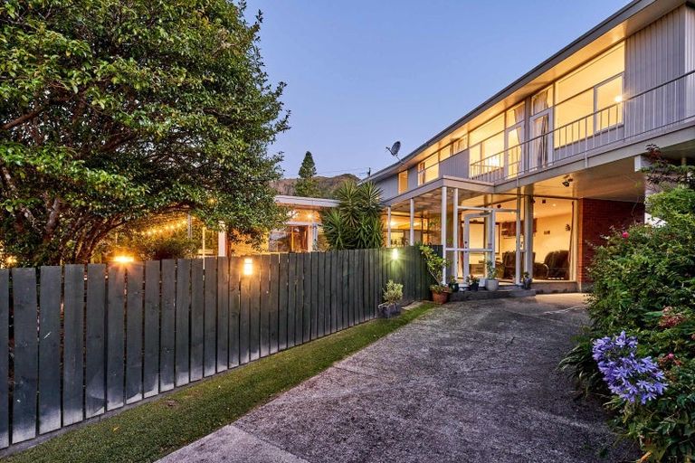 Photo of property in 44 Manuka Street, Stokes Valley, Lower Hutt, 5019