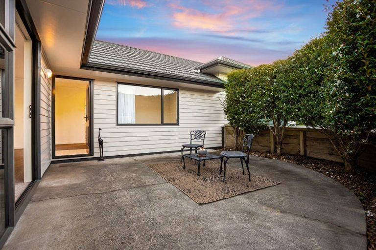 Photo of property in 1/35 Eastglen Road, Glen Eden, Auckland, 0602