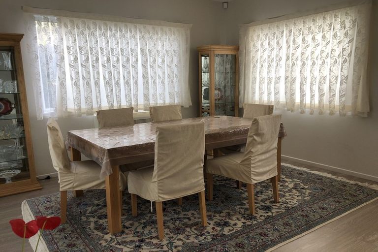 Photo of property in 1 Castlederg Drive, Flat Bush, Auckland, 2019